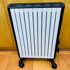 デロンギ　オイルヒーター　使用回数数回の画像