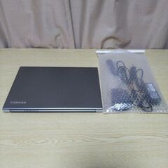 🟥🟥【Win11正式対応】i5-8250U、16GB、SSD512GB搭載の東芝ノートPC【未使用マウス付】の画像