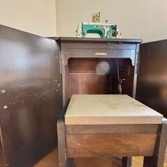 ☆レアなレトロなミシン！【蛇の目】HL2ー350型★説明書・椅子付き！ディスプレイにも の画像