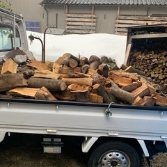 薪　薪ストーブ　広葉樹　堅木　乾燥済みの画像