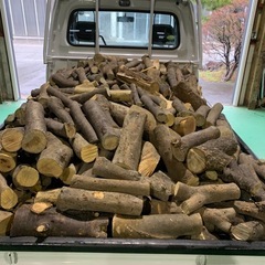 薪　薪ストーブ　広葉樹　堅木　乾燥済みの画像