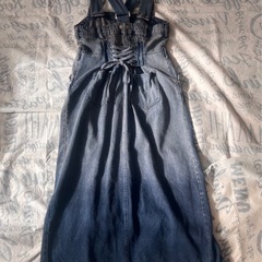 デニムジャンパースカートの画像