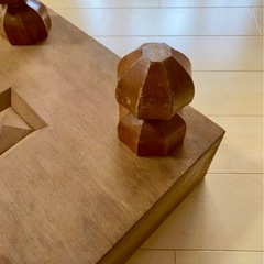 【中古品】将棋盤　木製　足付きの画像