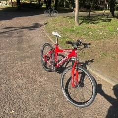 SPECIARIZED クロスバイクの画像