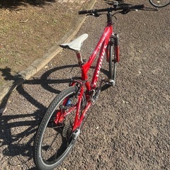 SPECIARIZED クロスバイクの画像