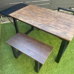 ダイニングテーブルセット　ウォールナットの画像