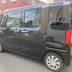 『全込み超特価』⭐️‼️『車検約2年付き』⭐️‼️『ナビTV/Bluetooth♪』⭐️‼️『ETC付き』⭐️‼️『バッテリー新品』⭐️‼️『タイミングチェーンエンジン』⭐️‼️29年式⭐️ハイゼットキャディー⭐️人気のブラック⭐️インパネAT(低燃費CVT)⭐️4ナンバー2人乗り⭐️フル装備⭐️ABS⭐️便利なキーレスや電格ドアミラー付き⭐️『月割り自動車税も、リサイクル料も、全てコミコミの超特価』‼️『更に千葉＆成田ナンバー管轄は名変代行無料サービス』‼️『圧倒的な安さ』‼️『超激安早い者勝ち』‼️の画像