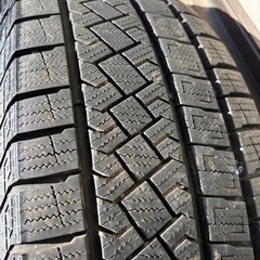 ★値下げ プリウス　スタッドレス＋ホイール4本SET の画像