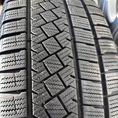 ★値下げ プリウス　スタッドレス＋ホイール4本SET の画像