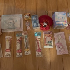 サンリオ グッズ まとめうり
の画像