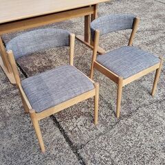 LOWYA　テーブルとベンチ椅子、イス２点の天然木ダイニングセット『中古良品、小汚れあり』の画像