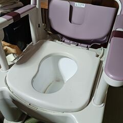 ポータブルトイレあげます。の画像