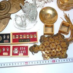 配達先決定🚚　無料配達します🚚縁起物まとめて💖K24黄金角樽💖招き猫💖5円玉亀💖珊瑚💖金の蛇💖その他💖の画像