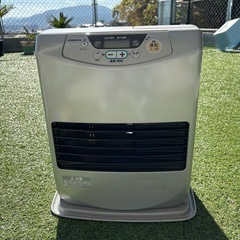 コロナ石油ファンヒーターの画像