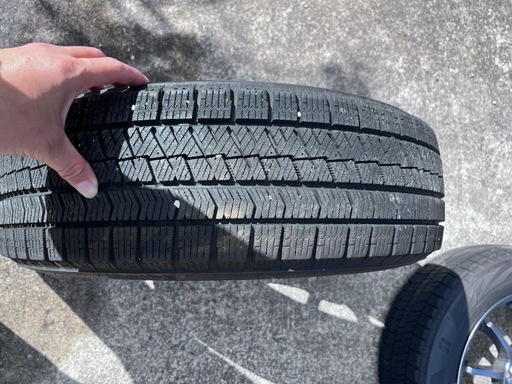 ブリヂストン　ブリザックvrx2 175/65 r15r15