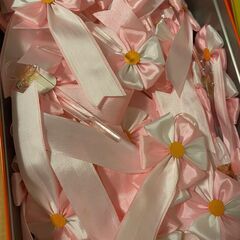 パーティ胸リボン　350個　の画像