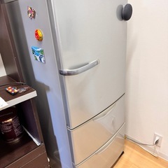 冷蔵庫の画像