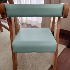 キッズチェア　木製の画像