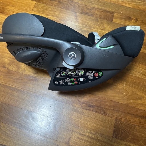 【商談済】クラウド G i-Size ムーンブラックプラスJP 