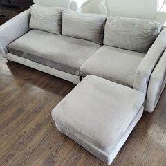 カウチ型モケット生地張りローソファー　グレー色『中古良品、裏地傷あり』の画像