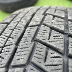 E12 ノート　スタッドレス　185/70R14 ヨコハマ　iG60 2017年製の画像