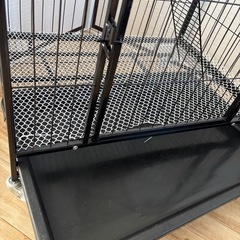 キャスター付きペットゲージの画像