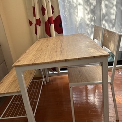 ダイニング4点セットの画像