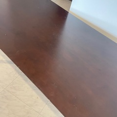 ダイニングテーブルの画像