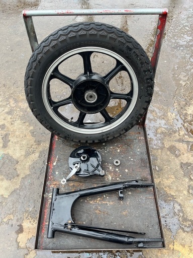 カワサキ z400j リア足周り