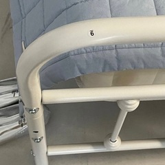 シングルベッド　大阪引き取り限定　マットレス付きの画像