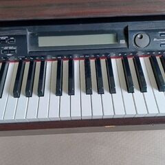 電子ピアノ　使えるけどジャンクの画像