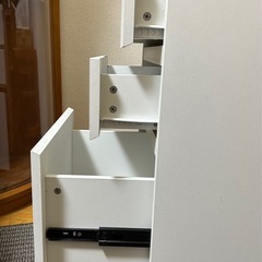 【無料】3段引き出しの画像
