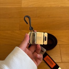 UNIVERSAL OVERALL ブラックガチャベルトの画像