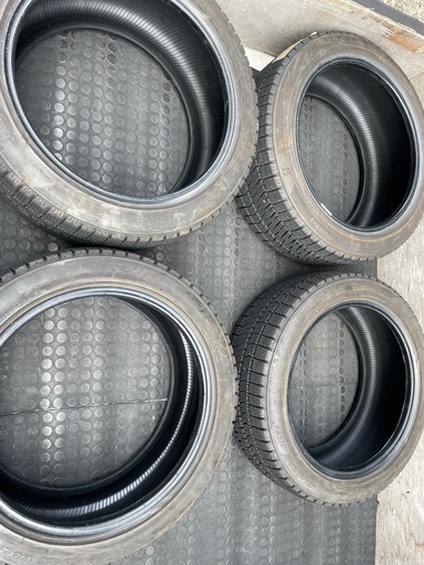 17インチブリヂストンスタッドレスタイヤバリ溝