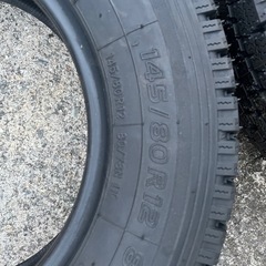 新品 スタッドレスタイヤ DELVEX 935 145/80R12 80/78N トーヨー（TOYO）4本セット製造年数は 2025年の画像