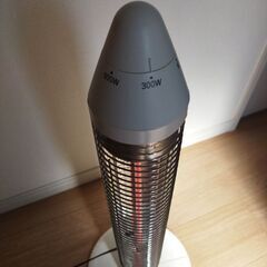 【お届けも可能です】KOIZUMIコイズミ　電気ストーブ　グラファイトヒーター　暖房器具の画像