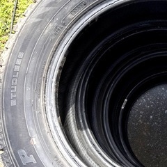 ダンロップ　スタッドレス　ウインターマックスWM02  ２２年　195/65R15の画像