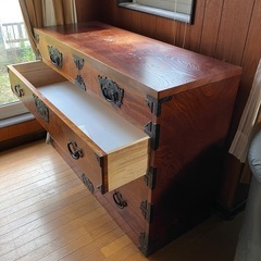 岩谷堂箪笥の画像