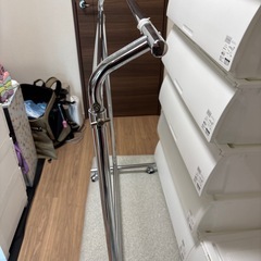 ハンガーラックの画像