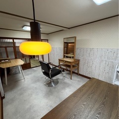 美容室のセット椅子の画像