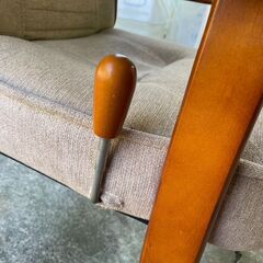 【リユースショップスパークル】無段階リクライニング機能高座椅子　No.142　高さ調整可能　ベージュ　ハイバック　リクライニングチェア　配送設置可能♪の画像