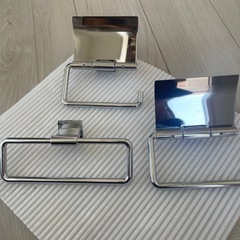 トイレットペーパーホルダー　タオルハンガーの画像
