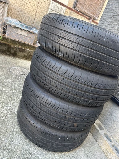 ノーマルタイヤ185/60/R15