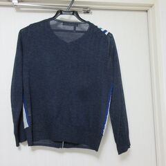 TOMORROWLAND(トゥモローランド)　ネイビー　ニットカーディガン　シルク１００％　レディースの画像