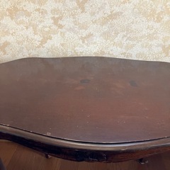 猫足アンティーク　テーブルの画像