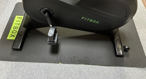 FITBOX トレーニングバイク