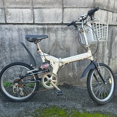 折りたたみ自転車
の画像