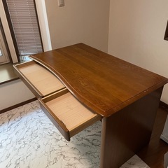 ⭐️中古　デスク　さしあげます！の画像