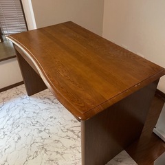⭐️中古　デスク　さしあげます！の画像
