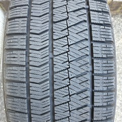 スタッドレスタイヤ　ブリヂストンブリザックの画像